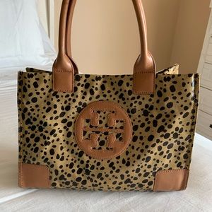 Tory Burch animal print tote 🐆